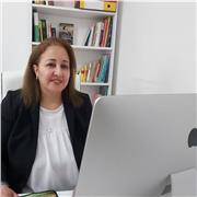 Insegnante madrelingua e interprete-traduttrice